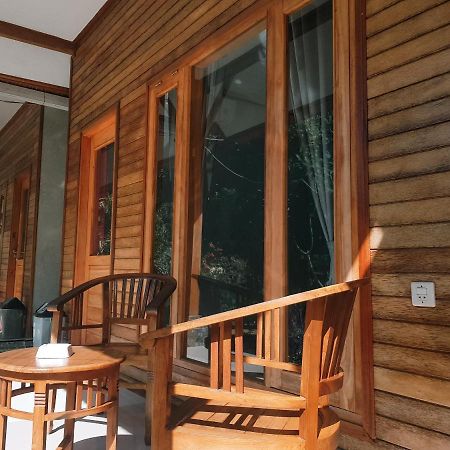 Klotok Home Stay Nusa Batununggul Eksteriør billede